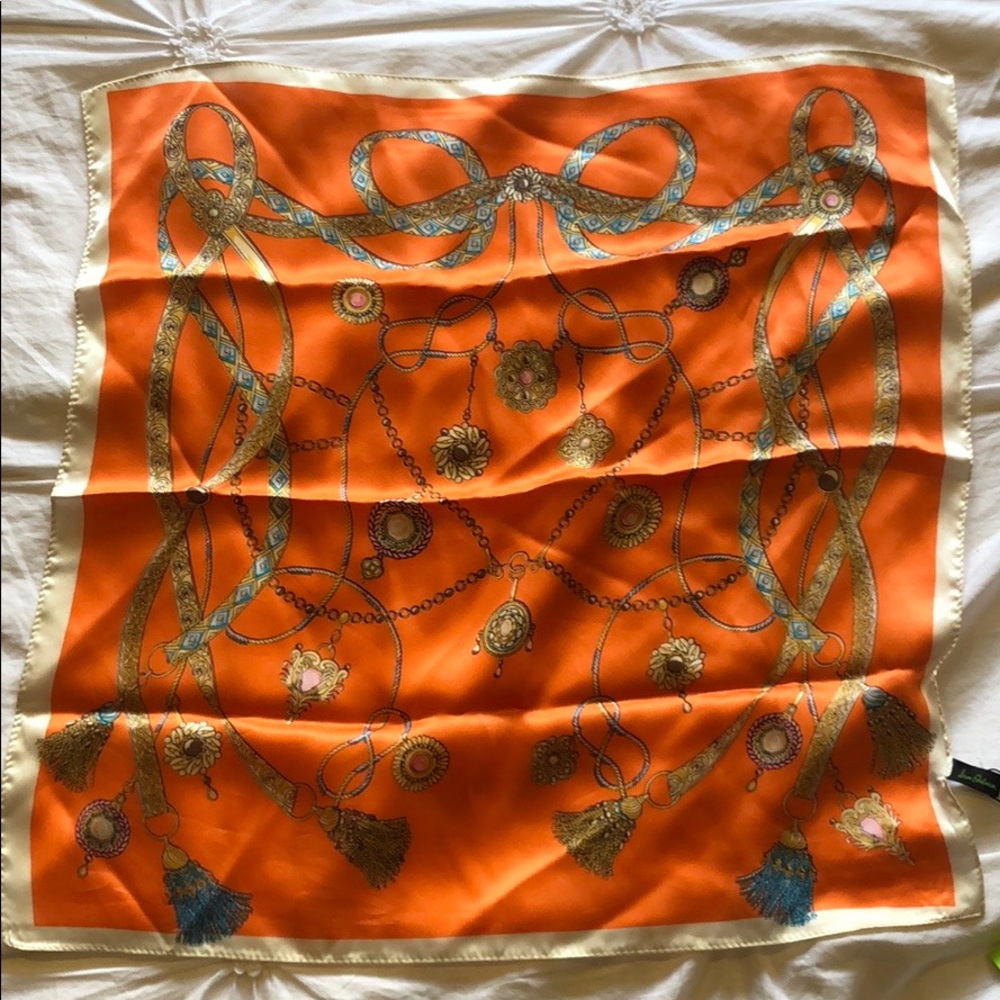 Handkerchief